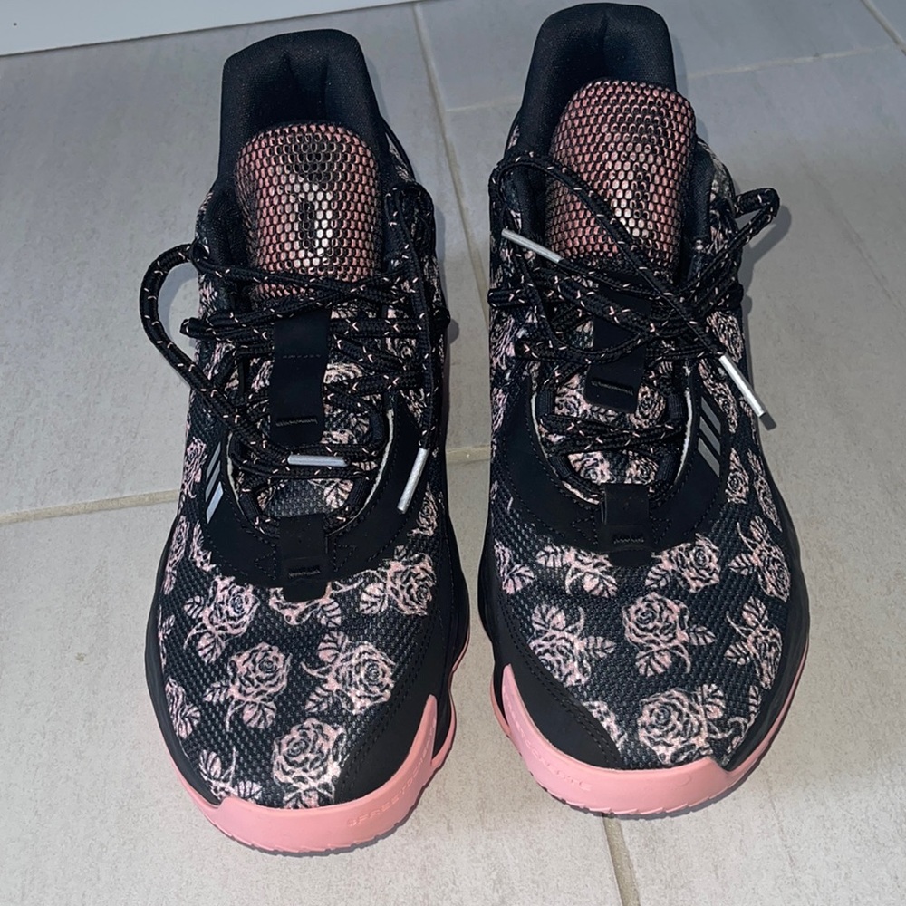 Dame 7 Rose City Edition (Damian Lillard)